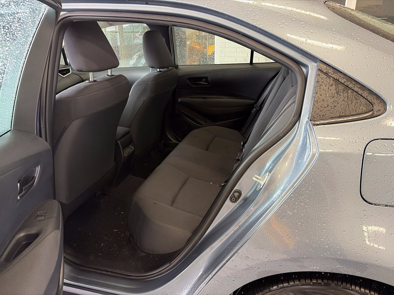 Used 2025 Toyota Corolla LE FWD image 8