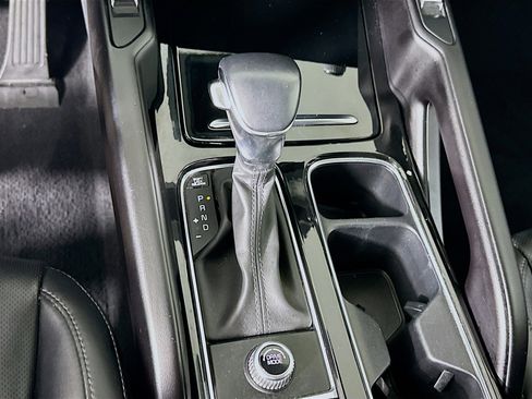 Used 2025 Kia Telluride S FWD image 25