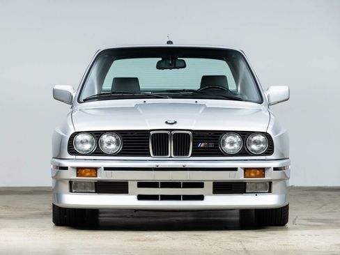 Used 1990 BMW M3 Coupe image 2