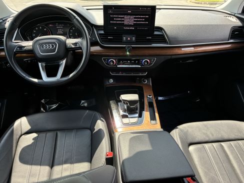 Used 2023 Audi Q5 2.0T Premium w/ Convenience Package AWD/4WD image 22