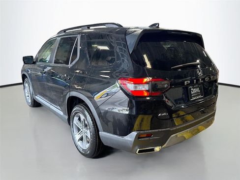 New 2026 Honda Pilot EX-L image 10