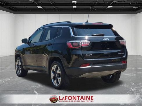 Used 2019 Jeep Compass Limited AWD/4WD image 3