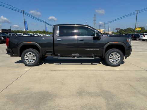 Used 2020 GMC Sierra 2500 Denali w/ Denali Ultimate Package AWD/4WD image 5