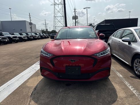 Used 2021 Ford Mustang Mach-E Select RWD image 2