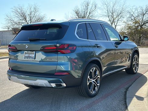 New 2026 BMW X5 xDrive40i w/ Climate Comfort Package image 8