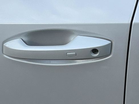 New 2026 Nissan Murano Platinum image 13