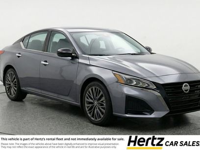 Used 2025 Nissan Altima 2.5 SV