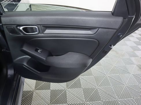 Used 2025 Honda Civic Sport image 23