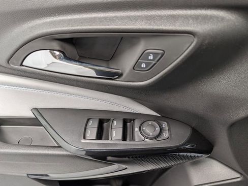 New 2026 Chevrolet Trax LT w/ Driver Confidence Package image 14