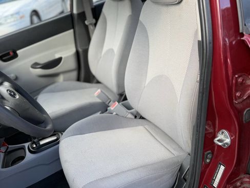 Used 2009 Hyundai Accent GLS w/ Popular Equipment Pkg 5 image 12