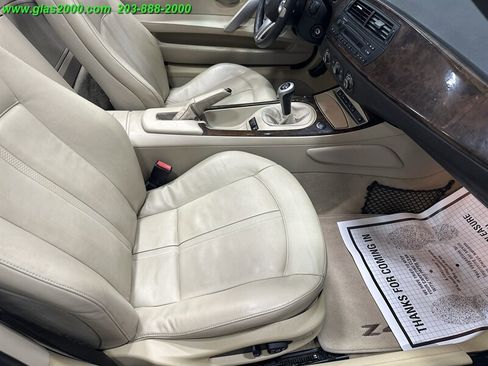 Used 2006 BMW Z4 3.0si image 21