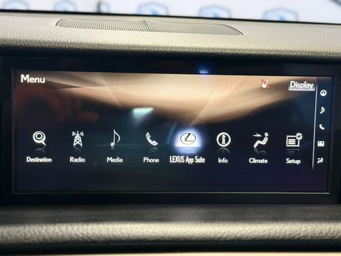 Used 2019 Lexus IS 350 F Sport image 34