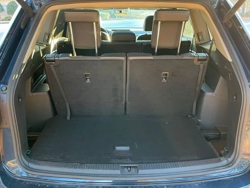 Used 2021 Volkswagen Atlas SE w/ Panoramic Sunroof Package FWD image 18