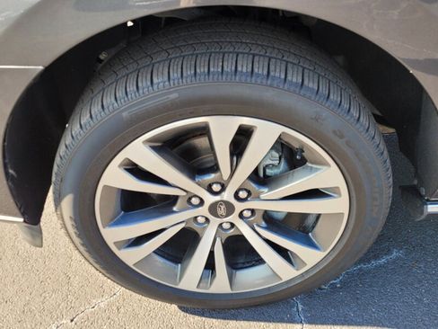 Used 2021 Ford Expedition Limited image 17