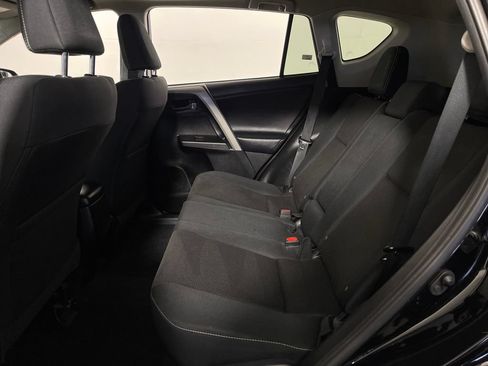 Used 2017 Toyota RAV4 XLE w/ Carpet Mat Package FWD image 13