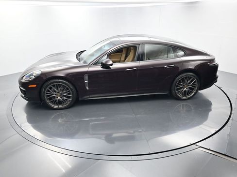 Used 2023 Porsche Panamera Platinum Edition image 38