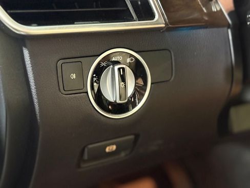 Used 2017 Mercedes-Benz GLS 450 4MATIC image 23