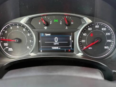 Used 2018 GMC Terrain SLE w/ Driver Convenience Package AWD/4WD image 9