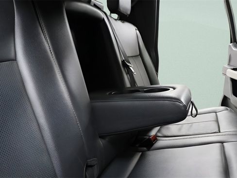 Used 2022 Ford F350 Lariat image 26