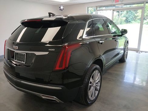Certified 2024 Cadillac XT5 Premium Luxury AWD/4WD image 2