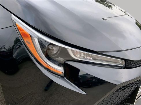 Used 2022 Toyota Corolla LE FWD image 27