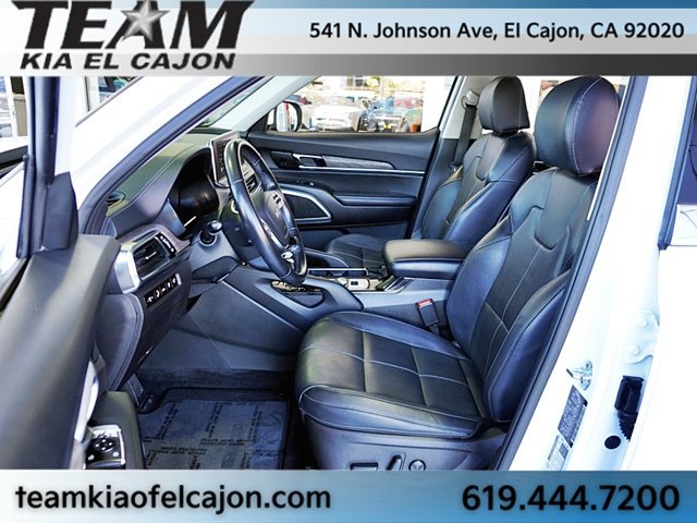 Certified 2022 Kia Telluride EX w/ EX Premium Package FWD image 16