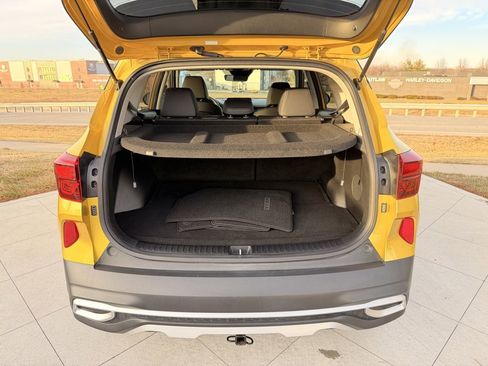 Used 2021 Kia Seltos SX image 31