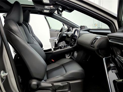 Certified 2023 Toyota bZ4X Limited w/ Weather Package image 17