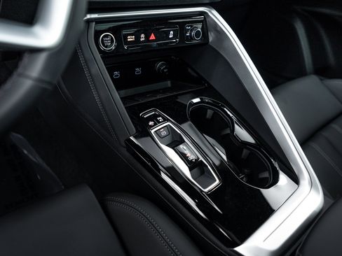 New 2025 Audi Q5 2.0T Premium Plus image 11