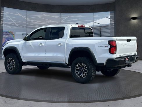 Used 2025 Chevrolet Colorado ZR2 AWD/4WD image 4