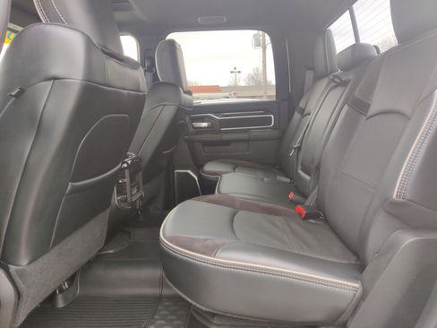 Used 2021 RAM 2500 Laramie w/ Night Edition image 16