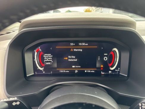 Used 2024 Nissan Rogue SL image 14