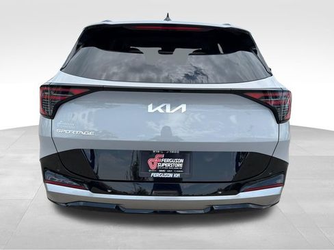 New 2026 Kia Sportage SX FWD image 6