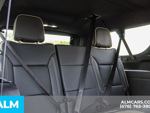 Used 2026 GMC Yukon XL Elevation image 20