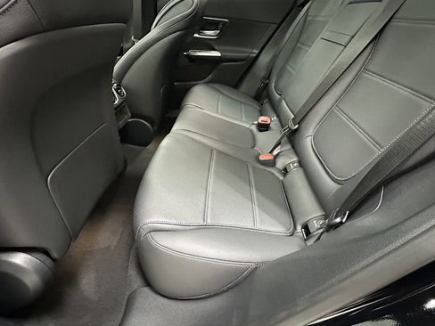 New 2026 Mercedes-Benz GLC 300 image 25