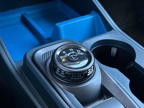 New 2026 Ford Maverick XLT w/ XLT Luxury Package FWD image 19
