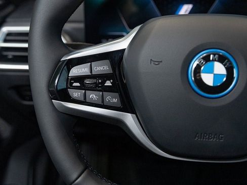 New 2026 BMW i4 xDrive40i w/ Premium Package AWD/4WD image 25
