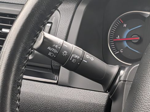 Used 2020 Honda Pilot Touring image 38