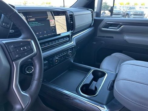 Certified 2024 Chevrolet Silverado 3500 LTZ w/ LTZ Premium Package AWD/4WD image 25
