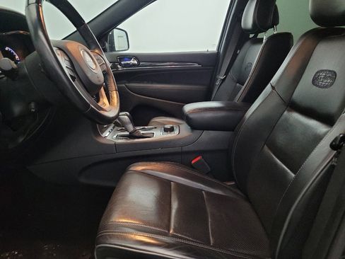 Used 2019 Jeep Grand Cherokee Overland image 17