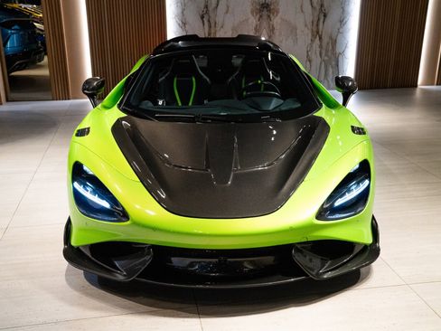 Used 2022 McLaren 765LT RWD image 16