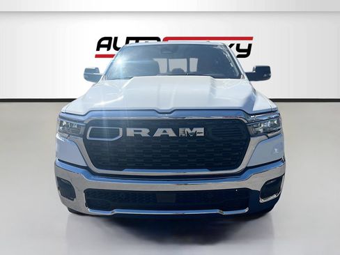 Used 2025 RAM 1500 Big Horn AWD/4WD image 2