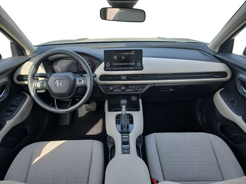 Used 2024 Honda HR-V LX image 9