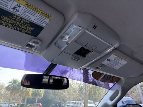 Used 2017 Toyota Tundra SR5 w/ TRD Off Road Package image 21