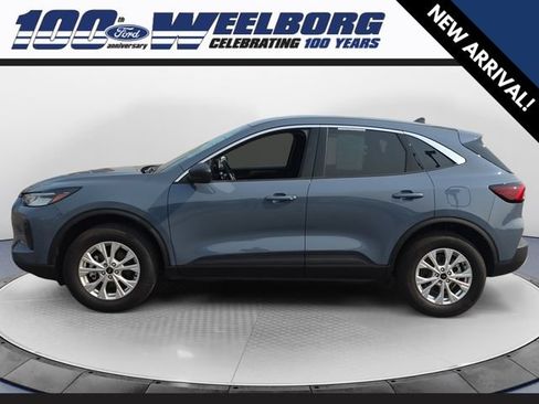 Certified 2024 Ford Escape Active AWD/4WD image 2