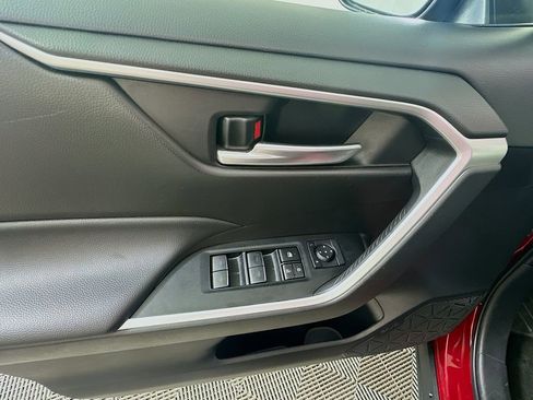 Used 2023 Toyota RAV4 XLE FWD image 23