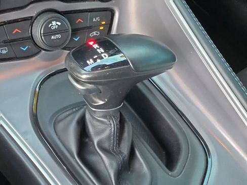 Used 2022 Dodge Challenger GT RWD image 25
