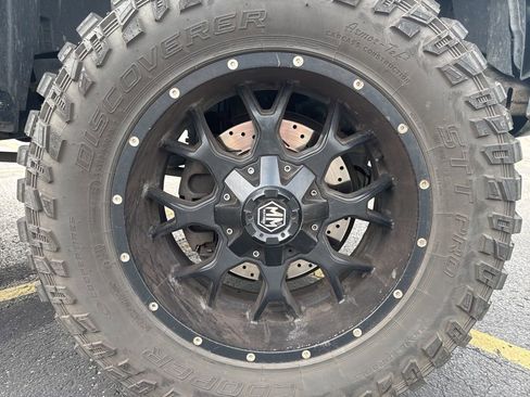 Used 2015 Ford F150 XLT w/ Equipment Group 302A Luxury image 10