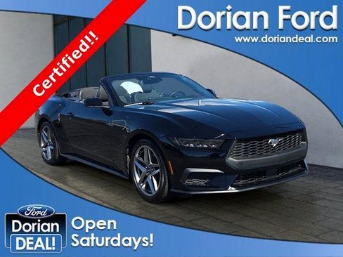 Certified 2025 Ford Mustang Convertible RWD image 1