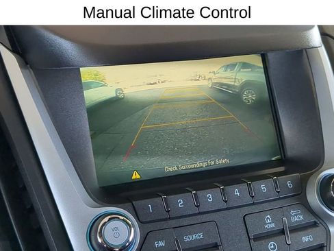 Used 2016 Chevrolet Equinox LT image 19